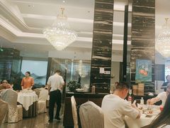 -万龙洲海鲜(大兴绿地缤纷城店)