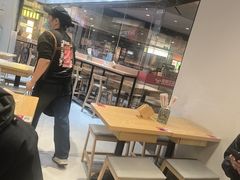-魔都三兄弟酸辣粉·蘸卤炸串(虹桥万科店)
