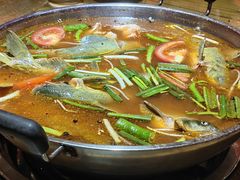 -亮欢寨酸汤鱼(沙冲路店)