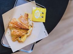 鸡肉芝士可颂-A30 BISTRO