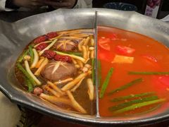 -湊湊火锅·茶憩(打浦桥日月光店)