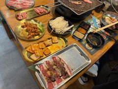 -合易泓烤肉·海肠捞饭(火车站店)