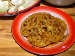 -老三样·美食研究中心(世贸路店)