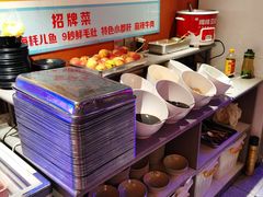 -钢管厂五区小郡肝串串香(奥克斯广场锦城万达店)