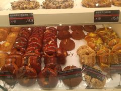 -HOT CRUSH趁热集合·现烤面包(环球港店)