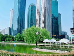 -陆家嘴中心绿地