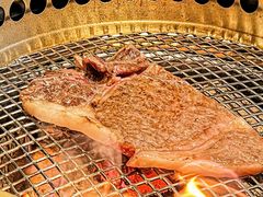 -铭牛烧肉·和牛海鲜自助(高新月牙湖店)