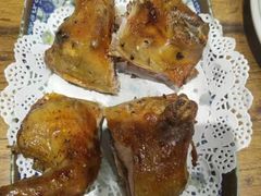 东北特色烤鸽子-正通记·哈尔滨烧烤·炭烤鸽子(七宝万科国际店)