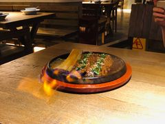 -蜜桃餐厅·伴山(湖滨商业街店)