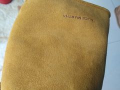 -京伟修鞋洗鞋奢侈品皮具护理店