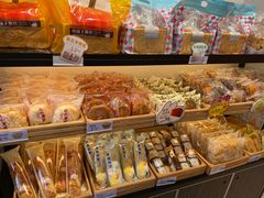 -Caidie Bakery采蝶轩(百越店)