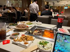 -海底捞火锅鲜切牛肉主题店(长寿路店)