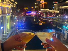 -Tipsy Bar•屋顶露台酒吧&水烟吧