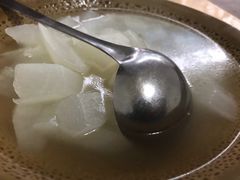 -茅屋大酒店
