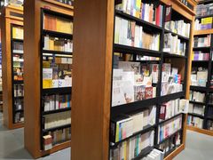 -西西弗书店&矢量咖啡(凯德晶萃广场店)