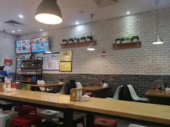 大堂-西粉堂新疆米粉(朝外店)