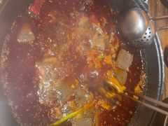 -旧街市鲜货老火锅(大光路店)