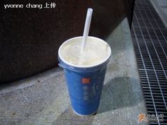 中杯珍珠奶茶-春水堂人文茶馆(南京西路店)