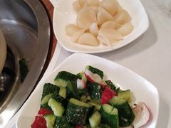 -天宜隆蘑菇宴火锅(石景山旗舰店)