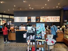 -星巴克臻选(呼和浩特维多利摩尔城店)