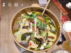 -毛肚向右·川渝毛肚王(经开永旺店)