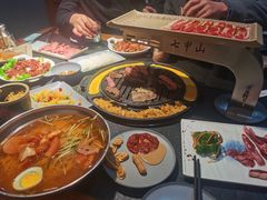 -七甲山烤肉(长白山奇石山珍根艺一条街店)