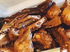 鸭翅-西华美食•老广烧腊(百灵路店)