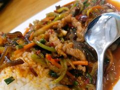鱼香肉丝盖饭-孔记酱骨手擀面(三道街店)