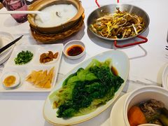 -鹅冠港式茶餐厅(来福士店)