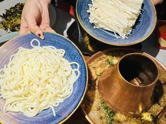 -雀舞云南菜(天津天河城购物中心店)