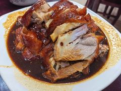 -余杨鸭鸭餐厅