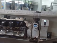 -VERIE BAKEHOUSE