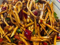 茭白炒牛肉丝-荆九爷爆炒桥头三嫩(浙大店)