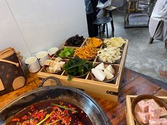 -芈重山老火锅(洪崖洞店)