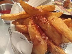 薯角-I HOLIC艾豪丽披萨(KKone店)