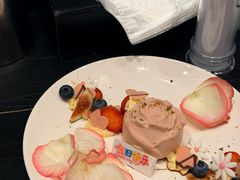 -万达文华酒店·48F云端窗景美食汇自助餐厅