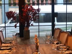 -SISTERS BAR RESTAURANT川意酒馆(嘉善老市H楼店)