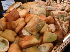 -北京朝阳悠唐皇冠假日酒店