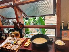 -银米·云南传统过桥米线(双廊黑金冠店)