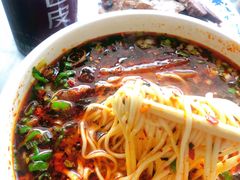 -吾穆勒蓬灰牛肉面·清真(北滨河中路店)