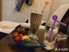 -金色印象·4K影院式足体养生(杨家坪西郊店)