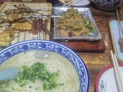 -东大桥小国抻面烧烤(长通路店)