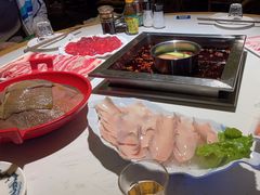 -二荆条·蜀鲜汇城市森林火锅
