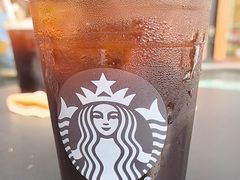 -星巴克臻选(上海长风大悦城店)