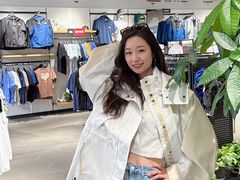 -百联奥特莱斯广场(南京店)