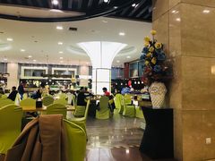 -天鹅湖大酒店