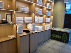 -涨巢·潮玩水疗局