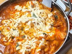 -亲昵春川鸡排(韩国美食街店)