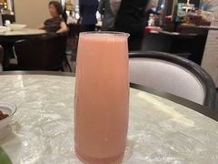 鲜榨草莓汁-人间采蜜(海信广场店)