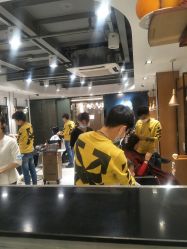 -永琪护肤造型